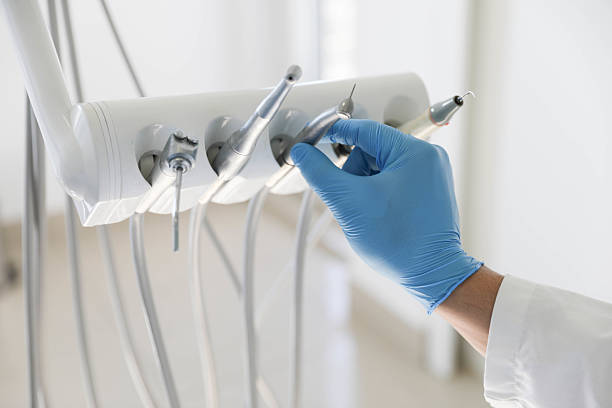 Professional Emergency Dentist technician working in Ovid, MI